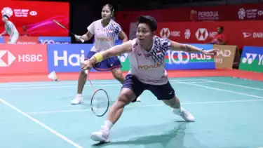 Ganda putri Indonesia Apriyani Rahayu (kanan)/Febi Setianingrum (kiri)