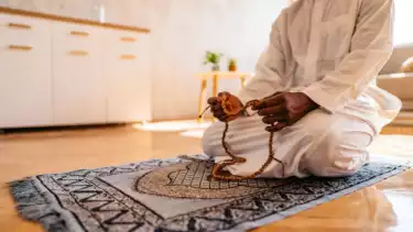 Apakah Wajib Membaca Surat Adh Dhuha saat Shalat? Ternyata Tidak tapi Lebih Utama pakai...