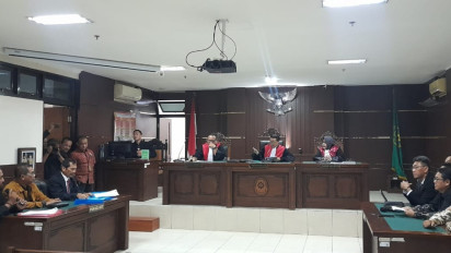 Sidang Gugatan Perdata Ijazah Jokowi di Pengadilan Negeri Sleman Ditunda, Ini Penyebabnya