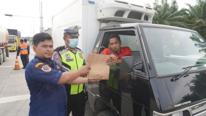 Operasi ODOL di Gerbang Tol Binjai, Petugas Jaring 20 Kendaraan Lebihi Tonase