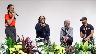 Konferensi Pers One Run