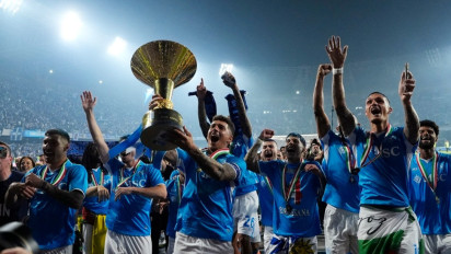 Kemenangan Inter Milan Jadi Sia-Sia, Napoli Resmi Scudetto usai Kalahkan Cagliari 2-0