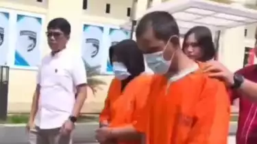 Ibu Kandung Paksa Anak Hubungan Badan Bertiga dengan Ayah di Kampar Selama 11 Tahun, Motifnya karena Tak Mau Suami Berpindah ke Lain Hati