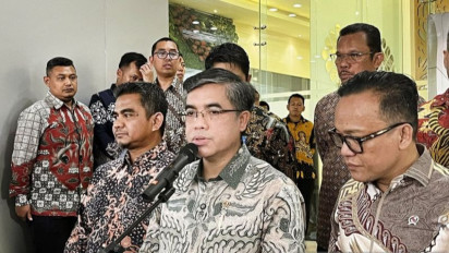 Pekerja Tuntut UMP 2026 Naik Dua Digit, Menaker Janji Putusan Rampung Bulan Depan