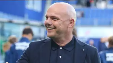 Johnny Jansen dikabarkan bakal latih Bali United