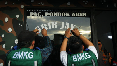 Sejumlah Anggota GRIB Jaya yang Diduga Duduki Lahan BMKG Diangkut Polisi, Posko Ormas Hercules Diratakan