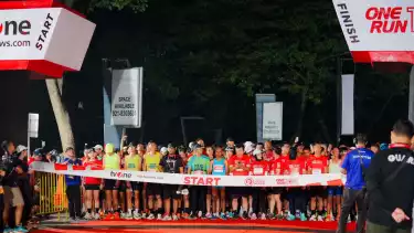 Para peserta One Run 10K 2025 saat berada di garis start.