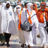 Berlari Saat Sa’i Bukan Kewajiban Mutlak? Buya Yahya Tegaskan Khusus Wanita Ada Keringanan: Menghindari…