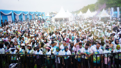 PLN Mobile Color Run 2025 Pecah! Running Bertabur Warna, Gemakan Gaya Hidup Sehat