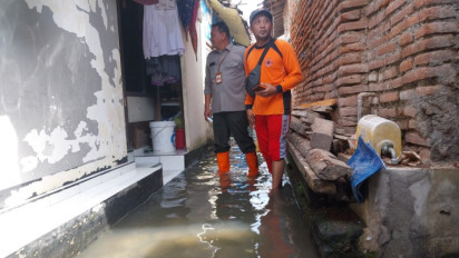 2 Hari, Banjir Rob Landa Kampung Mandar Banyuwangi