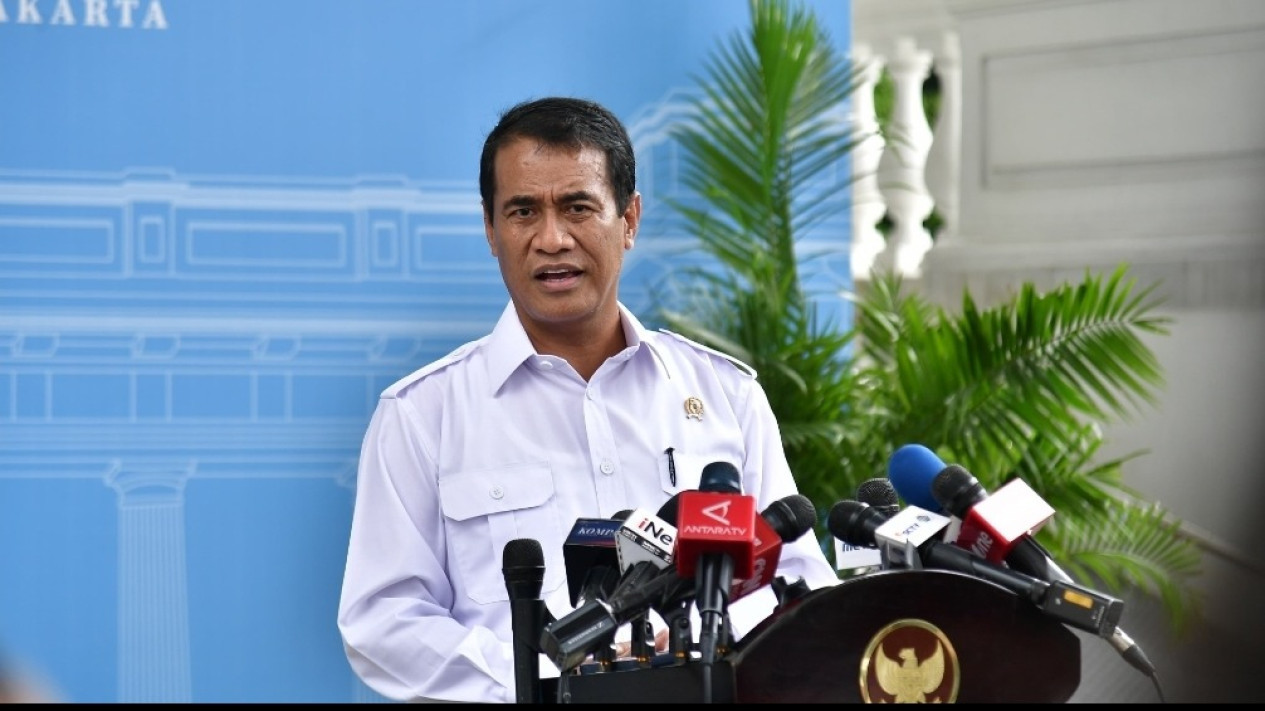 Soal Menteri Pertanian Masuk Bursa Calon Ketum PPP, Haji Isam: Itu Hak Politik Amran Sulaiman, Saya Tidak Tahu Menahu
            - galeri foto