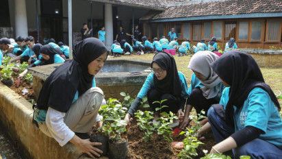 Semangat Kartini Menyala di Rembang: Aksi Hijau Generasi Muda di Museum Bersejarah