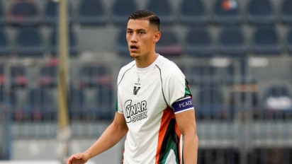 Dapat Sambutan Kurang Positif, Ini Respons Publik Italia soal Rumor Jay Idzez yang Tinggal Selangkah Lagi Gabung Torino