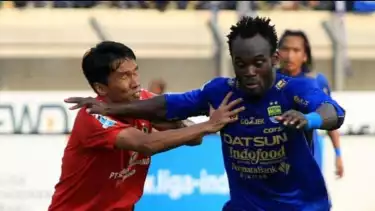 Mantan pemain Persib Bandung, Michael Essien.