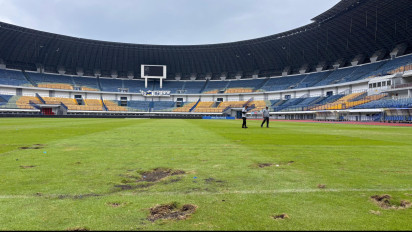 Bobotoh Rusak Rumput Lapangan, Persib Pantau Kesiapan GBLAA Jadi Venue Piala Presiden