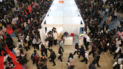 Antusiasme Tinggi Para Pencaker di “Bekasi Pasti Kerja Expo”, Ade Kuswara : Akan Ada Gelombang Lanjutan