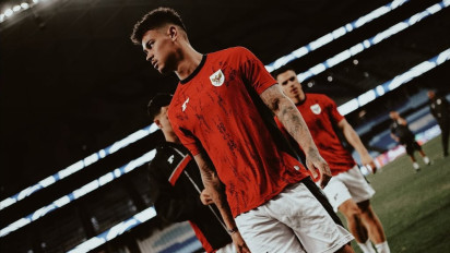 Lengkapi Lini Belakang Skuad Garuda, Mees Hilgers Terlihat Sudah Gabung TC Timnas Indonesia di Bali