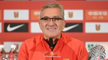 Pelatih China, Branko Ivankovic.