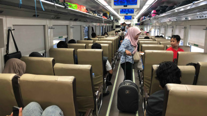 Libur Panjang, Sebanyak 27.479 Penumpang Gunakan Kereta Api di Wilayah Daop 8 Surabaya