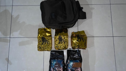 Polisi Tangkap Residivis Narkoba di Pelabuhan Bengkalis, Sita Lima Bungkus Sabu dalam Tas Ransel