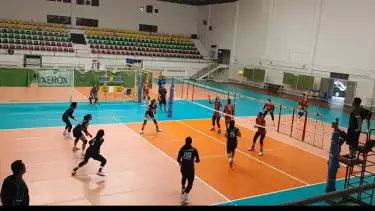 Timnas Voli Putri Indonesia vs Timnas Voli Putri U-21