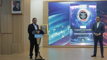 Askrindo Kembali Raih Penghargaan Indonesia Top Insurance Award 2025
