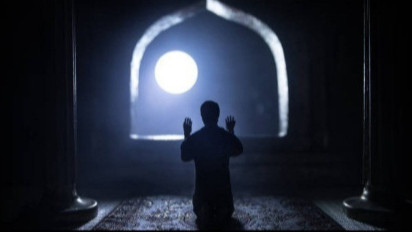 Sudah Rajin Shalat Tahajud Bukannya Rezeki Berlimpah Malah Utang Semakin Numpuk, Ternyata Penyebabnya…