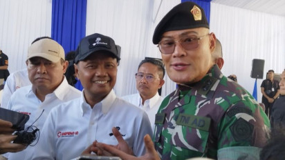 Punya Harta Kekayaan Nyaris Rp1 Triliun, Isi Garasi Deddy Corbuzier Bikin Kaget