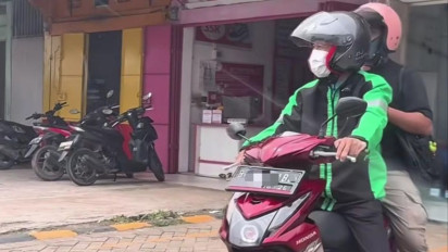 Wali Kota Palembang Ratu Dewa Menyamar Jadi Ojol, Bongkar Parkir Liar di Minimarket