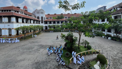 KAI Wisata Hadirkan Salat Idul Adha 1446 H di Halaman Lawang Sewu