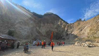 Tim SAR Hentikan Sementara Pencarian Empat Korban Longsor Gunung Kuda