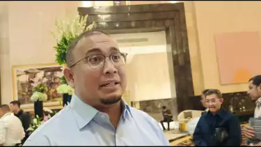 Pemilik Semen Padang, Andre Rosiade