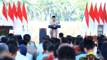 Dari Meja Kerja ke Gedung Putih: Trump Telepon Prabowo di Tengah Krisis Tarif 32 Persen