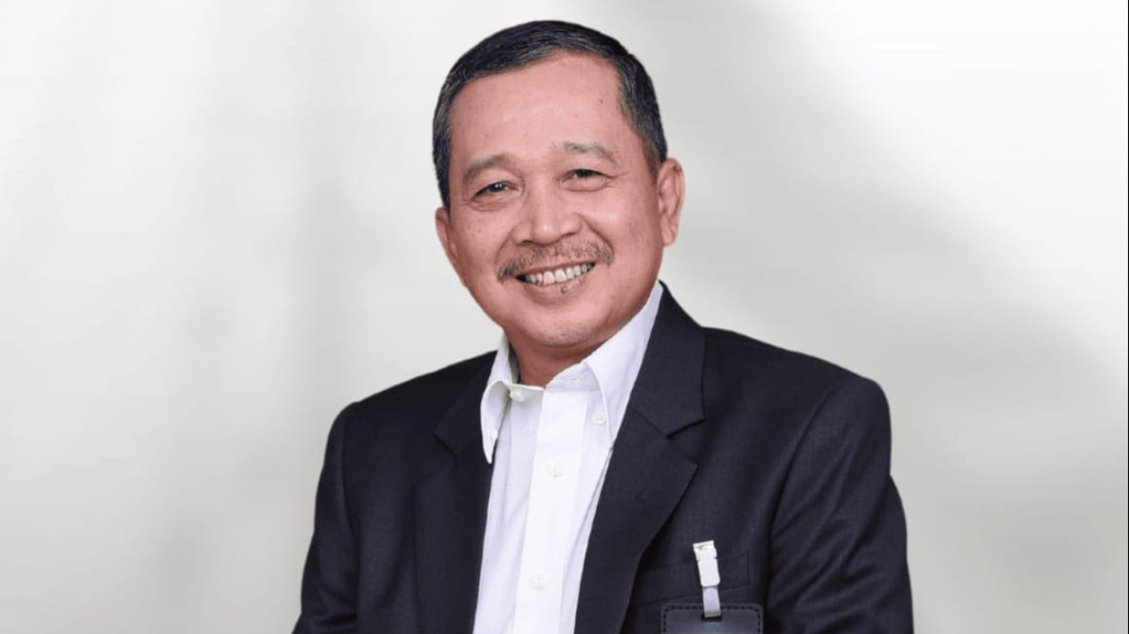 Usai Dirut Bank Sumut Mundur, Kini Direktur Pemasaran Hadi Sucipto Diberhentikan, Berikut Sepak Terjangnya
            - galeri foto