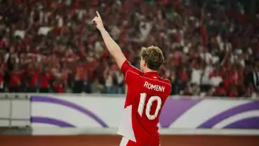 Berita Foto: Sejarah Terukir di Stadion GBK, Tembok China Runtuh Setelah 38 Tahun