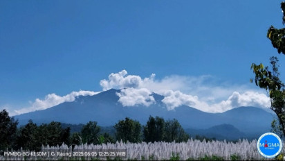 Status Waspada, Gunung Raung Erupsi, Semburkan Abu Vulkanik Setinggi 600 Meter