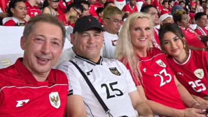 Tak Disangka-sangka, Netizen Soroti Gelagat Jennifer Coppen buat 'Ekspresi' Keluarga Justin Hubner Cemberut saat...