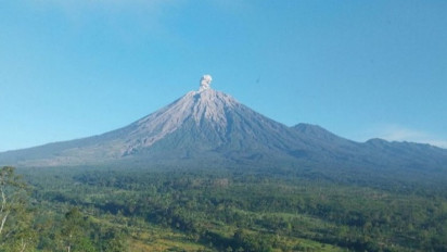 Getaran Banjir Lahar Hujan Gunung Semeru Tercatat Hingga Empat Jam