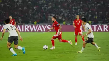 Timnas Indonesia saat melawan China di Jakarta, Kamis (5/6).