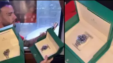 Jam tangan Rolex hadiah Prabowo untuk pemain Timnas Indonesia