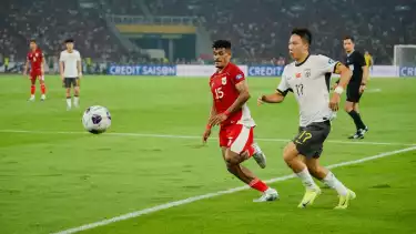 Timnas Indonesia saat melawan China di Jakarta, Kamis (5/6).
