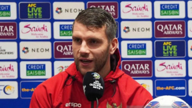 Ajax Siap Geser Hierarki Kiper Usai Datangkan Maarten Paes, Status Kiper Utama Pinjaman Liverpool Tak Lagi Aman