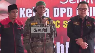Ketua Umum ormas GRIB Jaya, Hercules Rosario Marshal saat berpidato di depan pimpinan DPD GRIB Jaya se-Indonesia