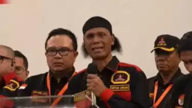 Ketua Umum ormas GRIB Jaya, Hercules Rosario Marshal sedang berpidato