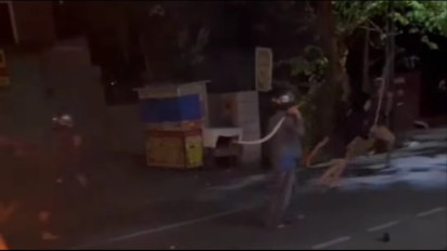 Hati-hati Satu Orang Tewas Dibacok dalam Tawuran di Pasar Rebo