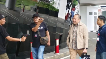 Penuhi Panggilan Kejagung, Dirut Sritex Iwan Kurniawan Lukminto Bawa Koper Besar Berisi Dokumen Terkait Korupsi Kredit Bank
