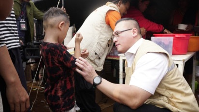 Bawa Pesan Megawati Soekarnoputri, BAGUNA PDIP Bantu Korban Kebakaran Kapuk Muara