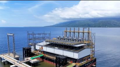 Pemerintah Operasikan Pembangkit Listrik Terapung, PLN Pasok 3 Persen Kebutuhan Listrik Sulawesi Selatan