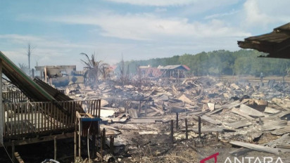 Kebakaran di Pesisir Tanjung Jabung Barat Jambi Hanguskan 59 Rumah Warga