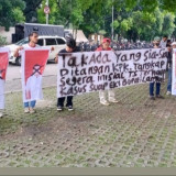 Massa Demo Desak KPK Tak Berdiam Diri Soal Kasus Suap Eks Bupati Langkat